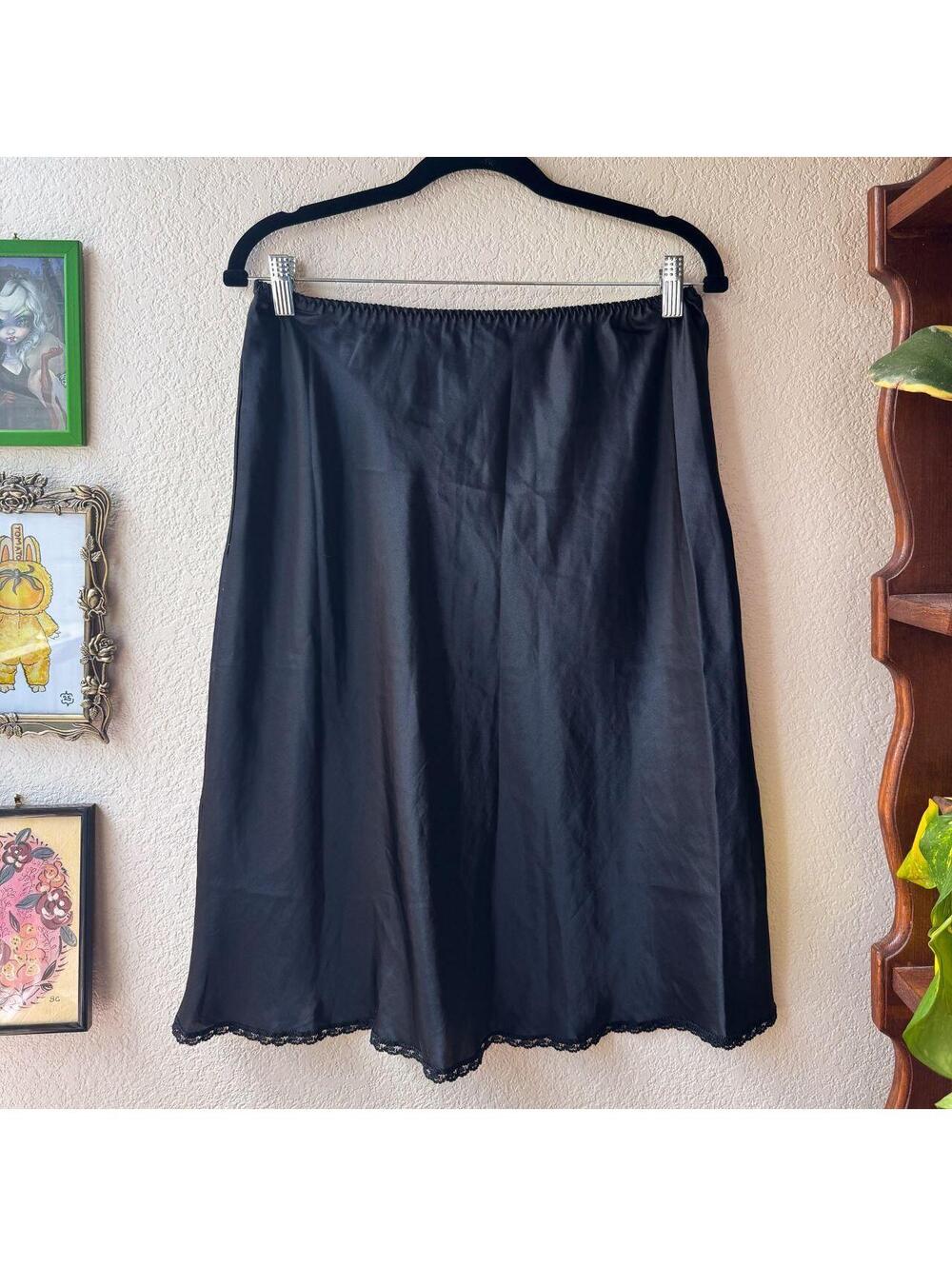 Vintage Y2K Whimsygoth Grunge Goth Midi Lace Slip Skirt - Picture 2 of 6